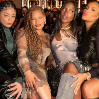 Navigating Modern Relationships: Dating, Friendships, and Boundaries for Gen Z Women