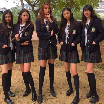 How to Speak More Confidently in Class: Closing the Confidence Gap At College