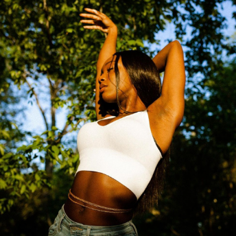 Beyoncé's beautiful waist bead look