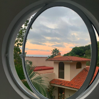 Here's What You Need To Pack For Your Next Vacation